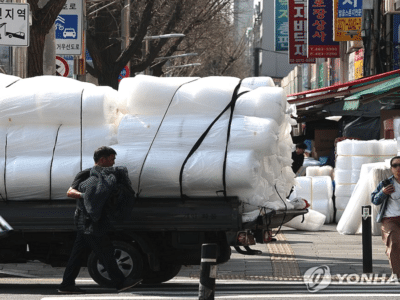나프타 급등, 포장재 대란