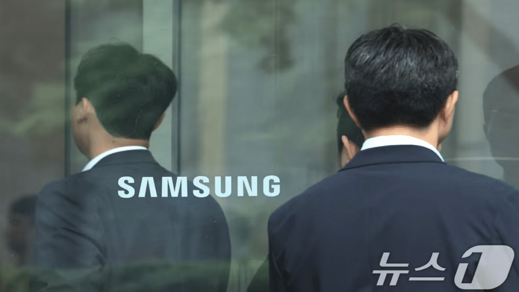 "삼성전자 주주들 어쩌나"… 창사 57년 만에 닥친 '최대 위기' 상황 1 삼성전자 노조 파업