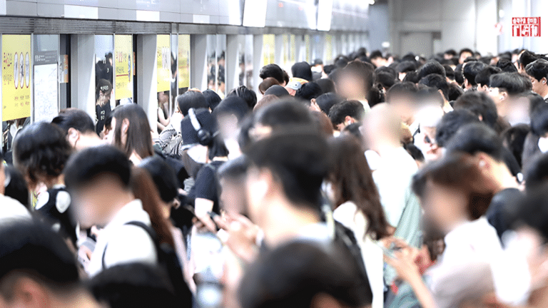 출퇴근 시간 노인 무임승차 논쟁