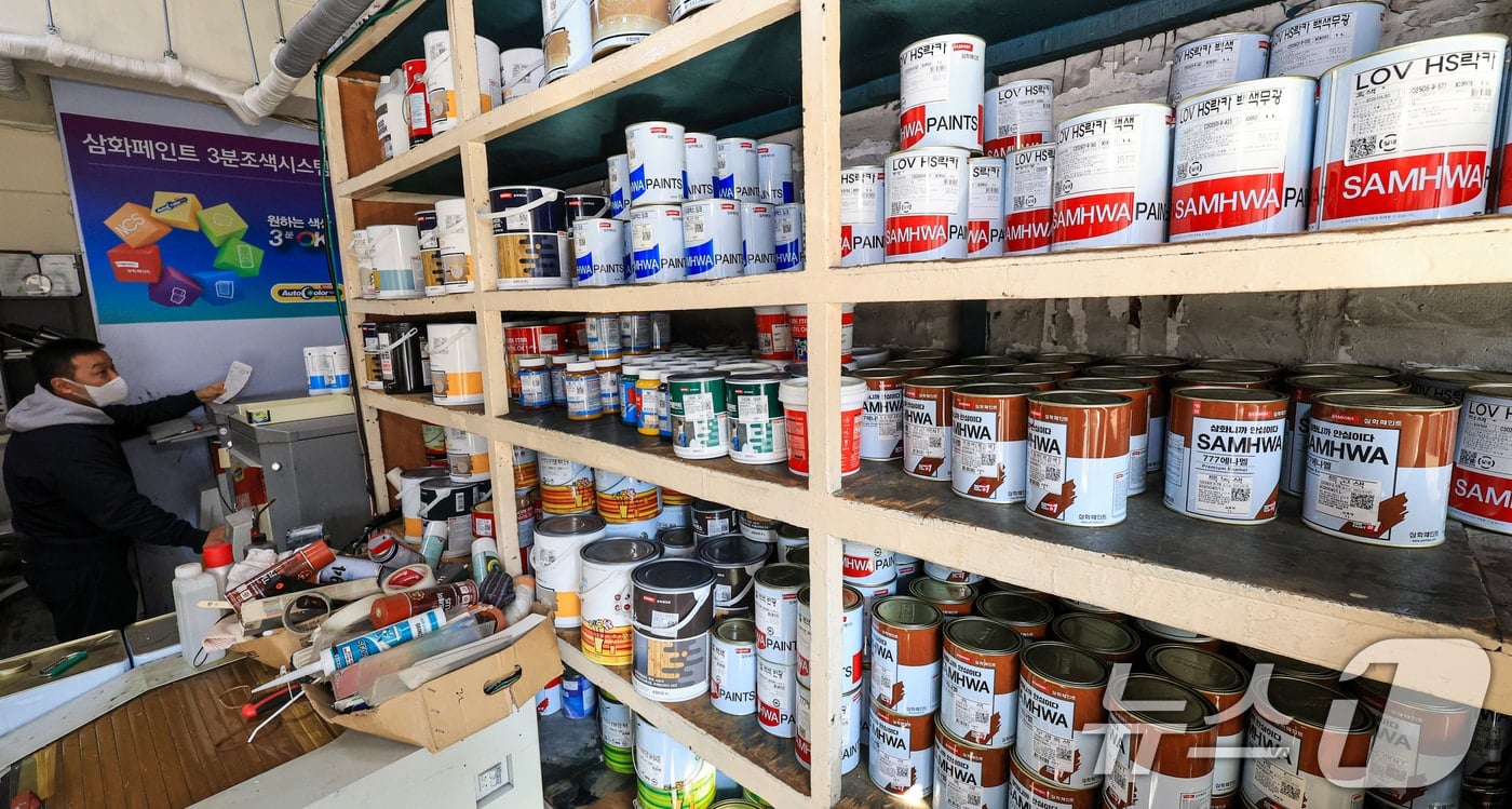 나프타 수출 통제 전격 시행…27일부터 '국내 우선 공급' - 뉴스1