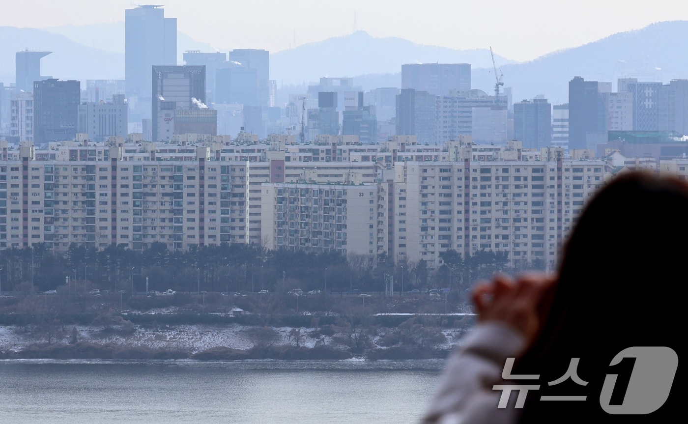 양도세 유예 종료 앞두고 강남 일부 아파트 가격 '뚝' - 뉴스1