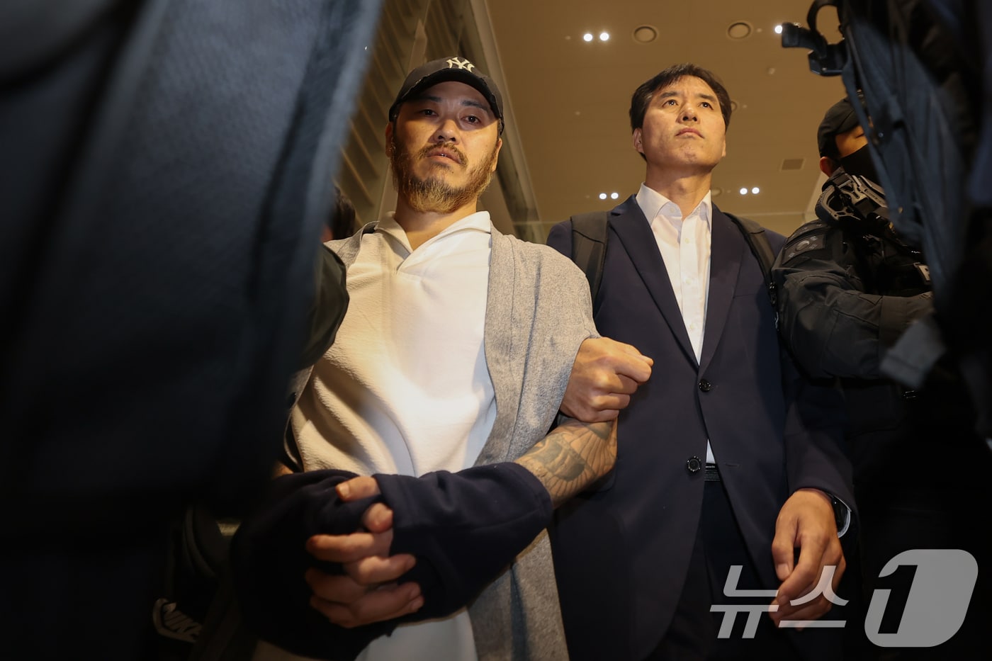 범정부 초국가범죄 특별대응 TF, 마약왕 박왕열 송환 - 뉴스1