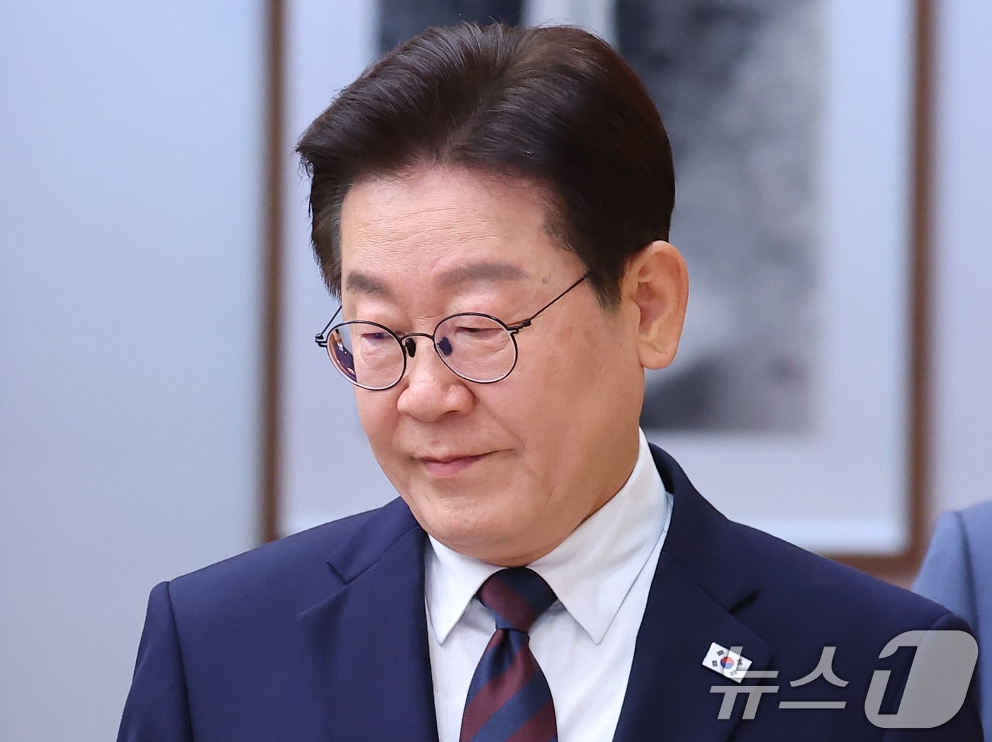 李대통령 "중동 최악 염두 선제 대응…석유 최고 가격제 신속 도입" - 뉴스1