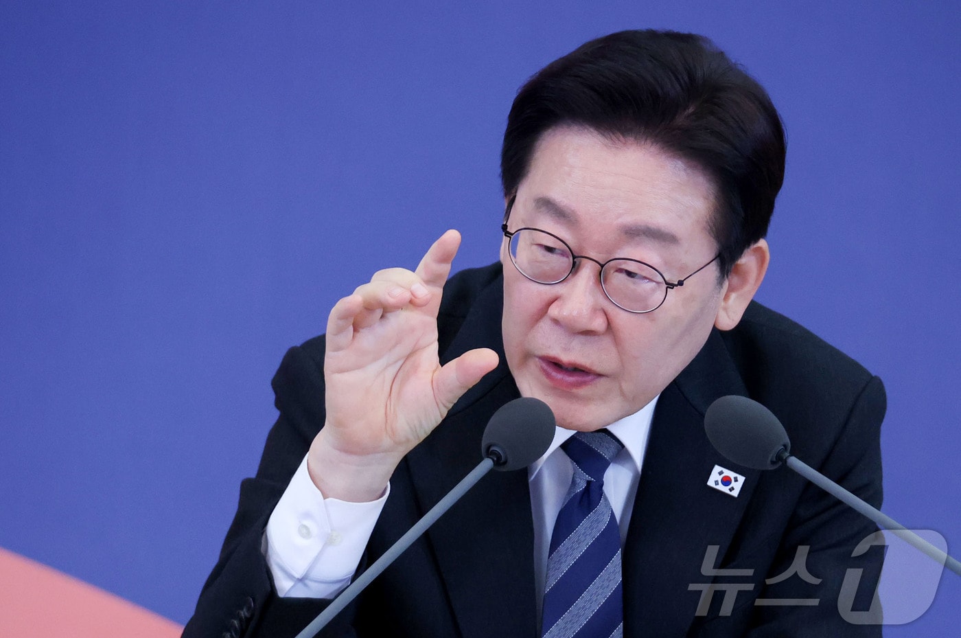 李대통령 "시장 투명성·공정성 확립하면 '코리아 프리미엄'으로 바뀔 것" - 뉴스1