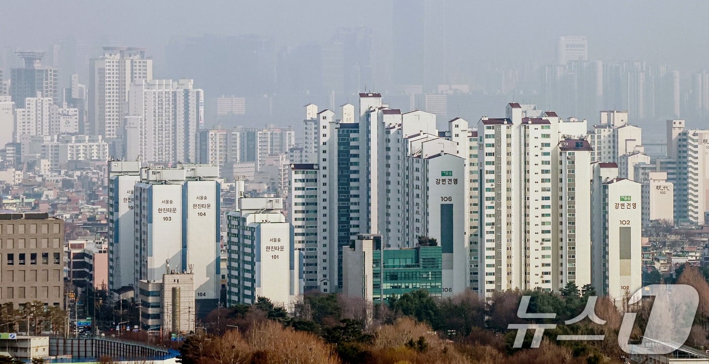 양도세·종부세 부담에 매물 쏟아지나"…서울 아파트 7.8만건 쌓였다 - 뉴스1