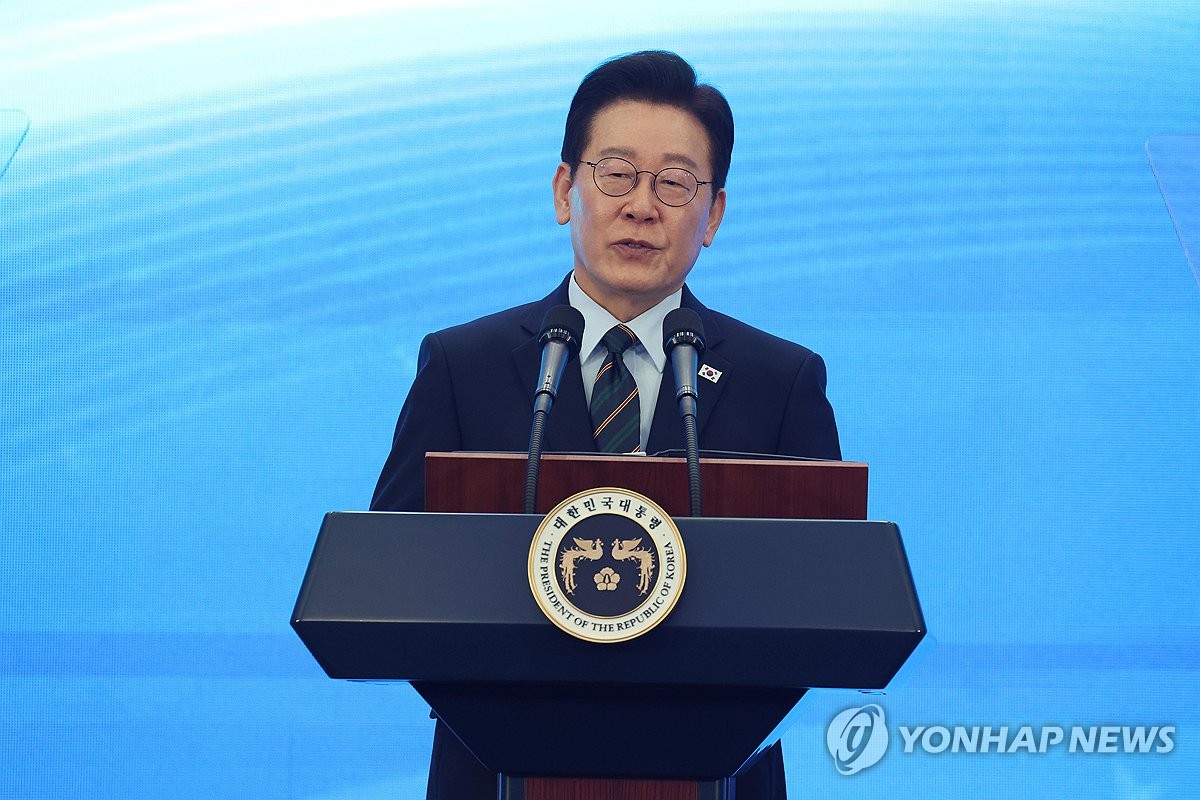 李대통령 "현대車 새만금 AI·로봇 투자, 호남 경제지도 바꿀 것" | 연합뉴스