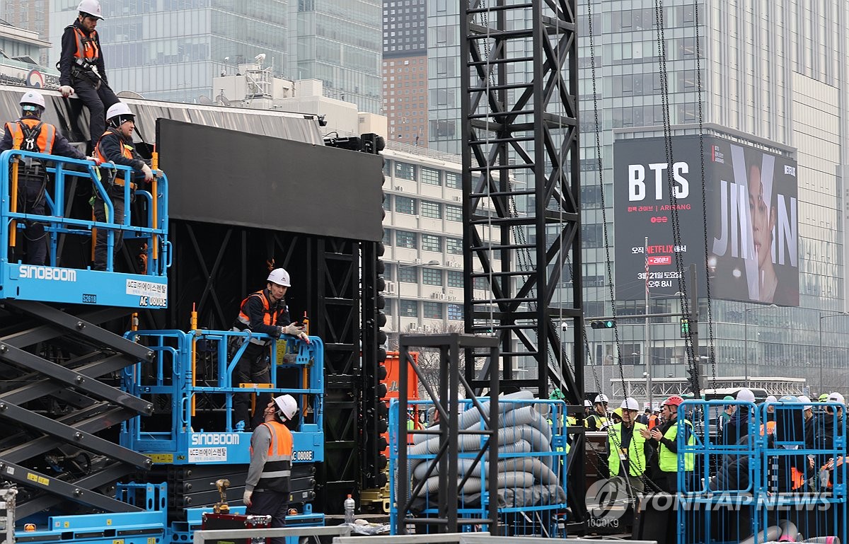 Platform operators ramp up preparations ahead of much-awaited BTS comeback  | Yonhap News Agency
