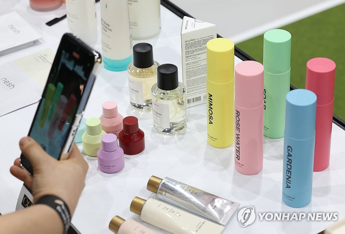 MZ세대 전유물 아냐…가성비 화장품 3040·외국인 수요 '급증' | 연합뉴스