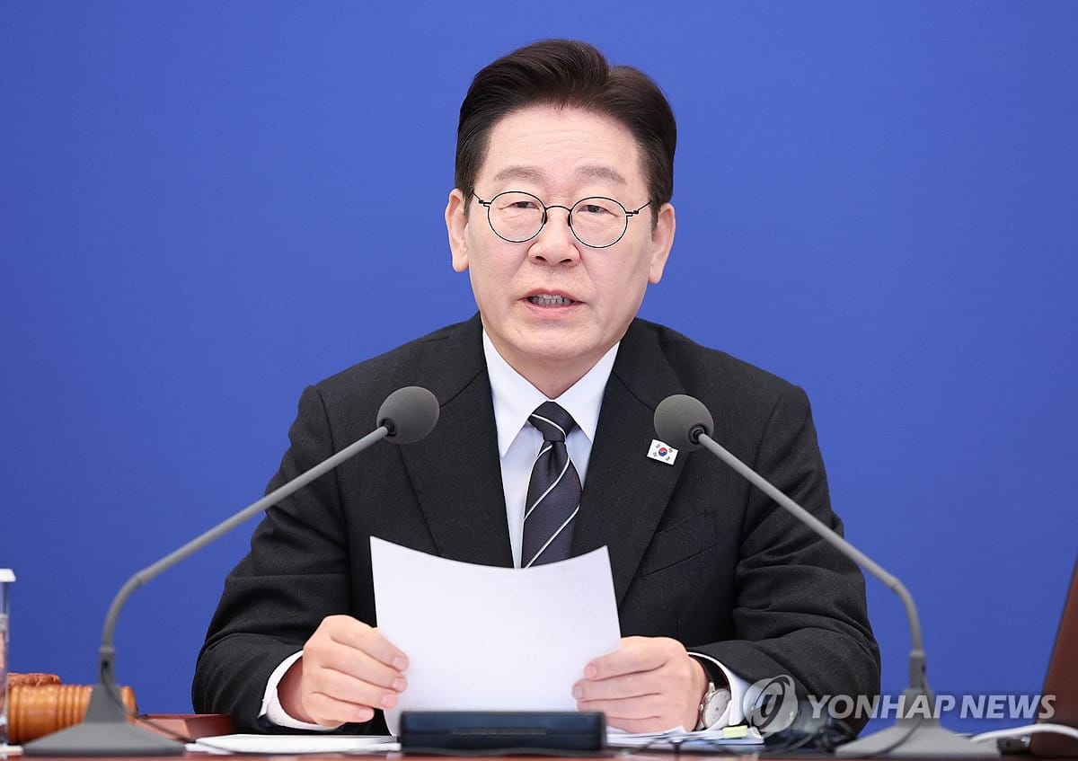 속보] 李대통령 "석유최고가격제·세제조정·재정지원 속도감 있게" | 연합뉴스