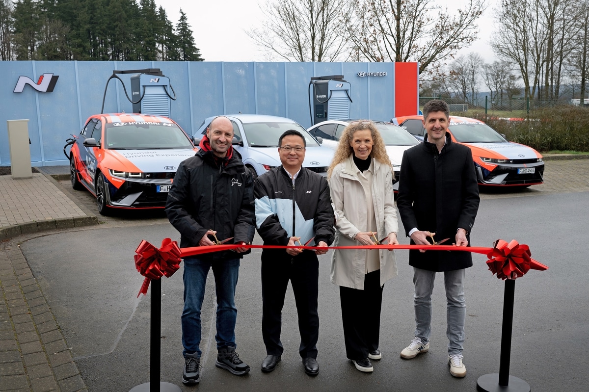 현대차, 독일 뉘르부르크링 내 고성능 'N' 급속 충전소 열어 | 연합뉴스