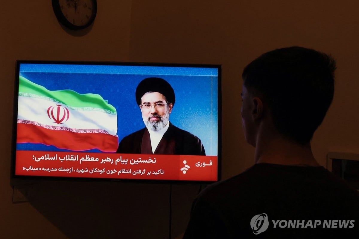 뉴욕유가] 이란 지도자 '호르무즈 봉쇄' 의지에 10% 급등 | 연합뉴스