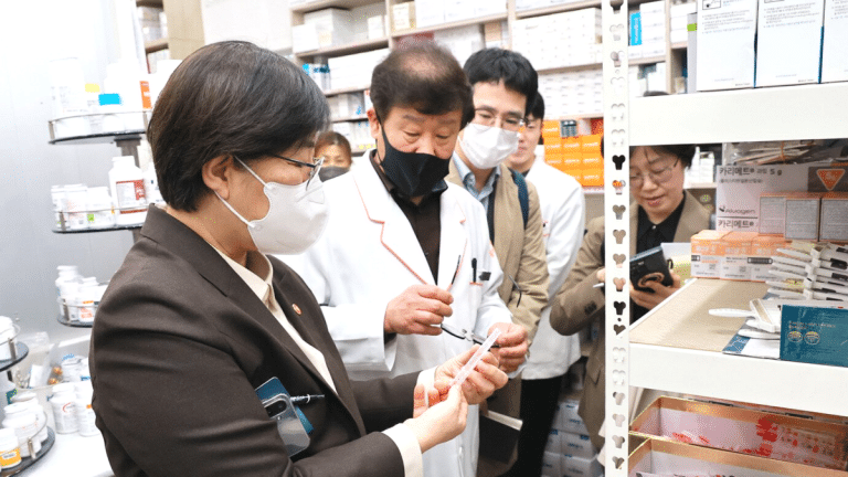 정부 의료제품 사재기 대응