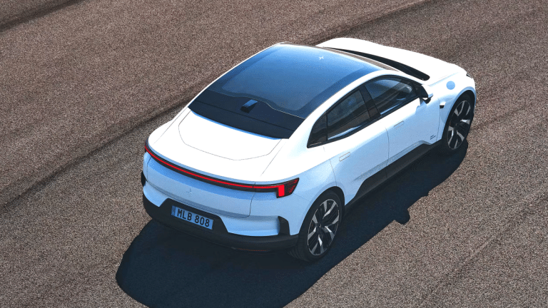 폴스타 4 판매량