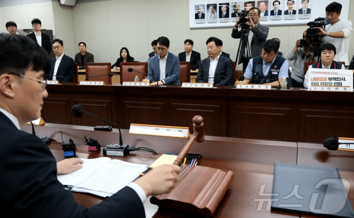 '매년 반복, 매번 무산'…편의점 업계, 또 꺼낸 최저임금 차등 적용 카드 2 업종별 최저임금 차등 지급