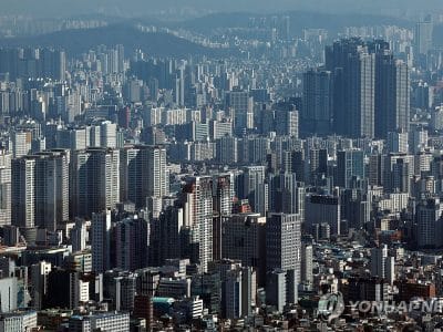 국토교통부 발표 장면과 정책 설명 인물 이미지