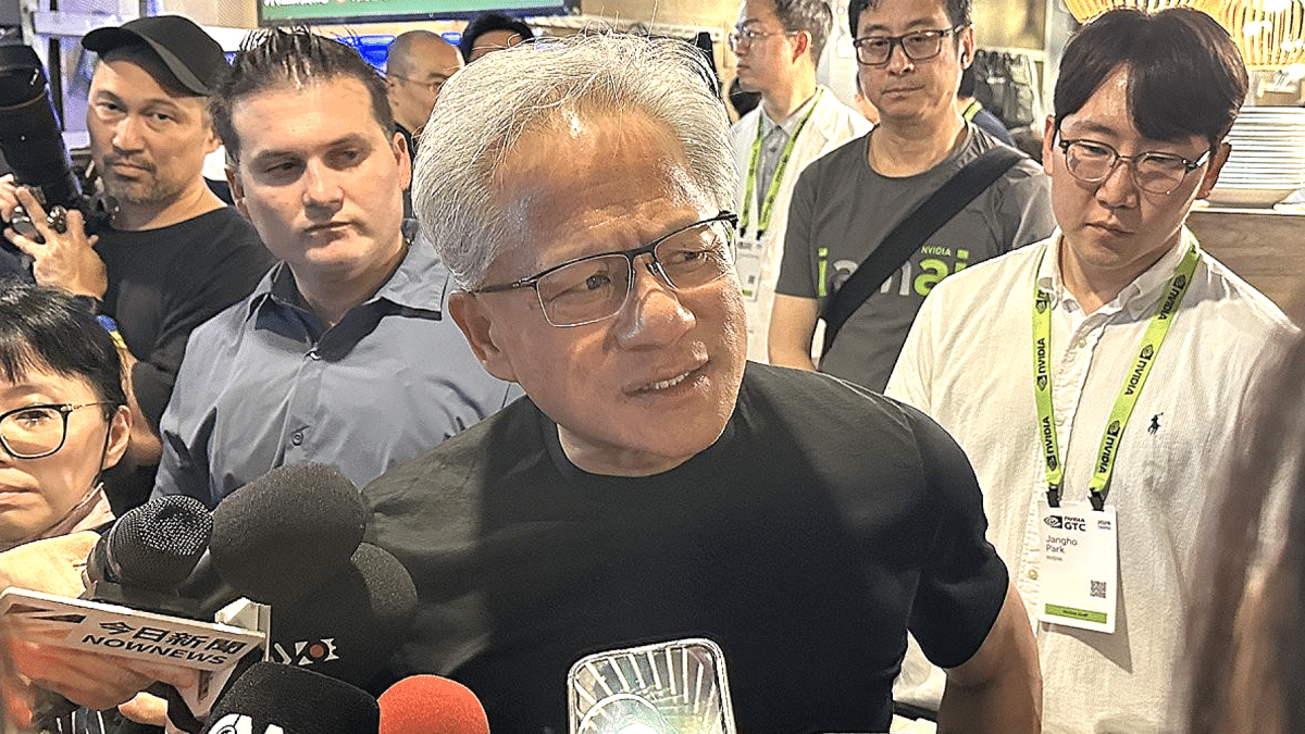 젠슨 황 엔비디아 CEO 동선 추적 사이트