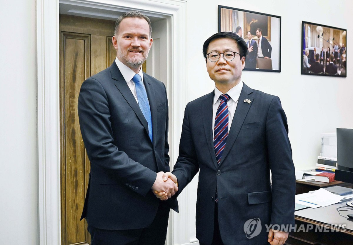 미국 12.5% 관세 예고